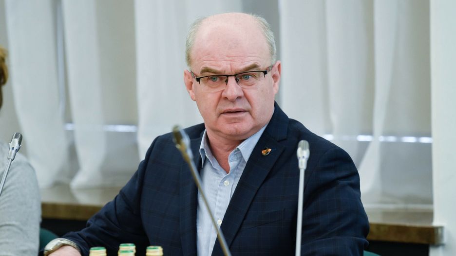 Posiedzenie Zespo?u ds. Nangar Khel
Fot.: Agnieszka Sniezko/East News  Warszawa, 3.04.2018  Posiedzenie zespolu sledczego w sprawie Nangar Khel  N/z  gen. Waldemar Skrzypczak, General Broni, byly dowodca Wojsk Ladowych
Agnieszka Sniezko/East News