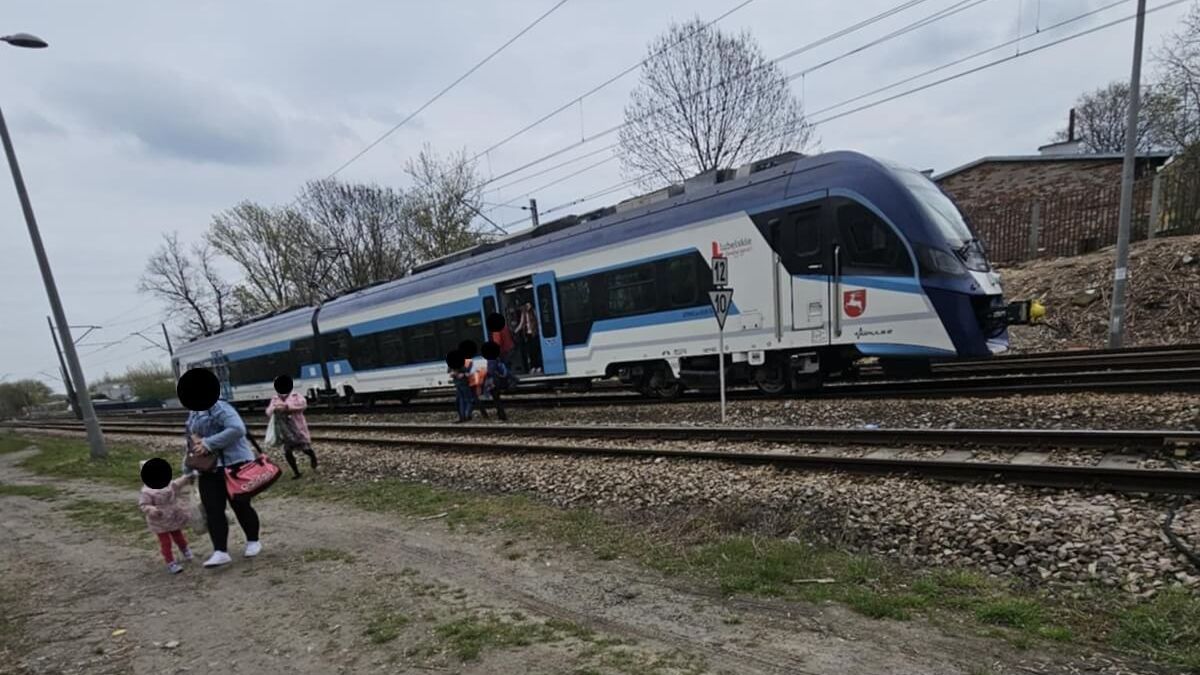 Pociąg potrącił kobietę niedaleko stacji kolejowej Lublin Północny