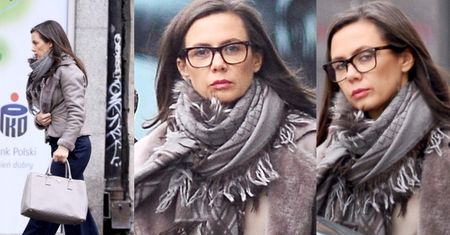 Kinga Rusin na spacerze z torebką Prady za… 11 tysięcy! (ZDJĘCIA)