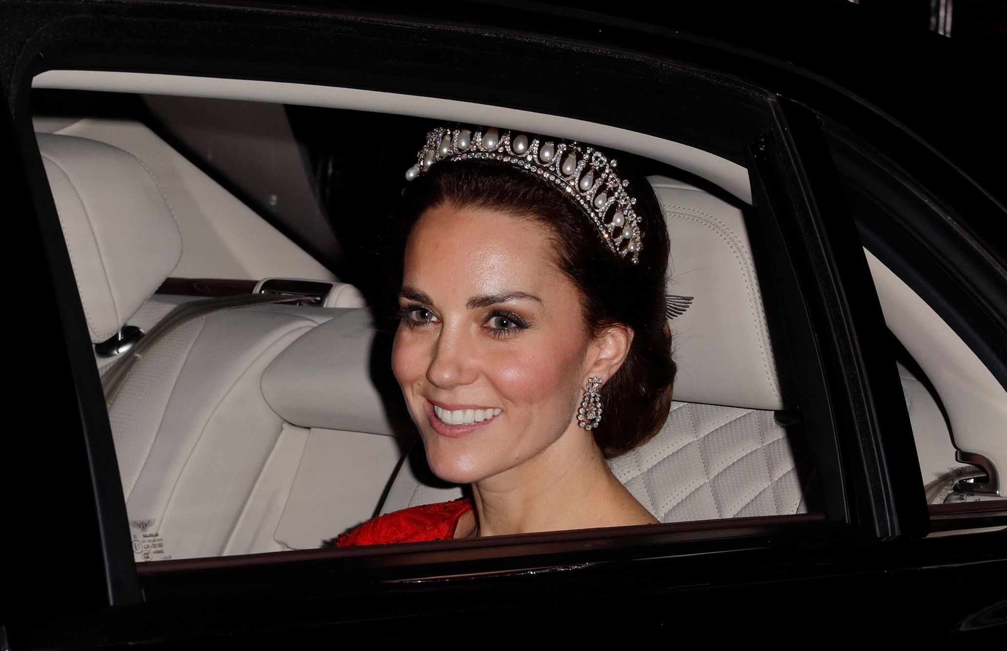 Ukochana tiara księżnej Kate ma 19 pereł