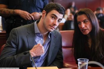 Mangione na sali sądowej. Kluczowym dowodem ma być broń