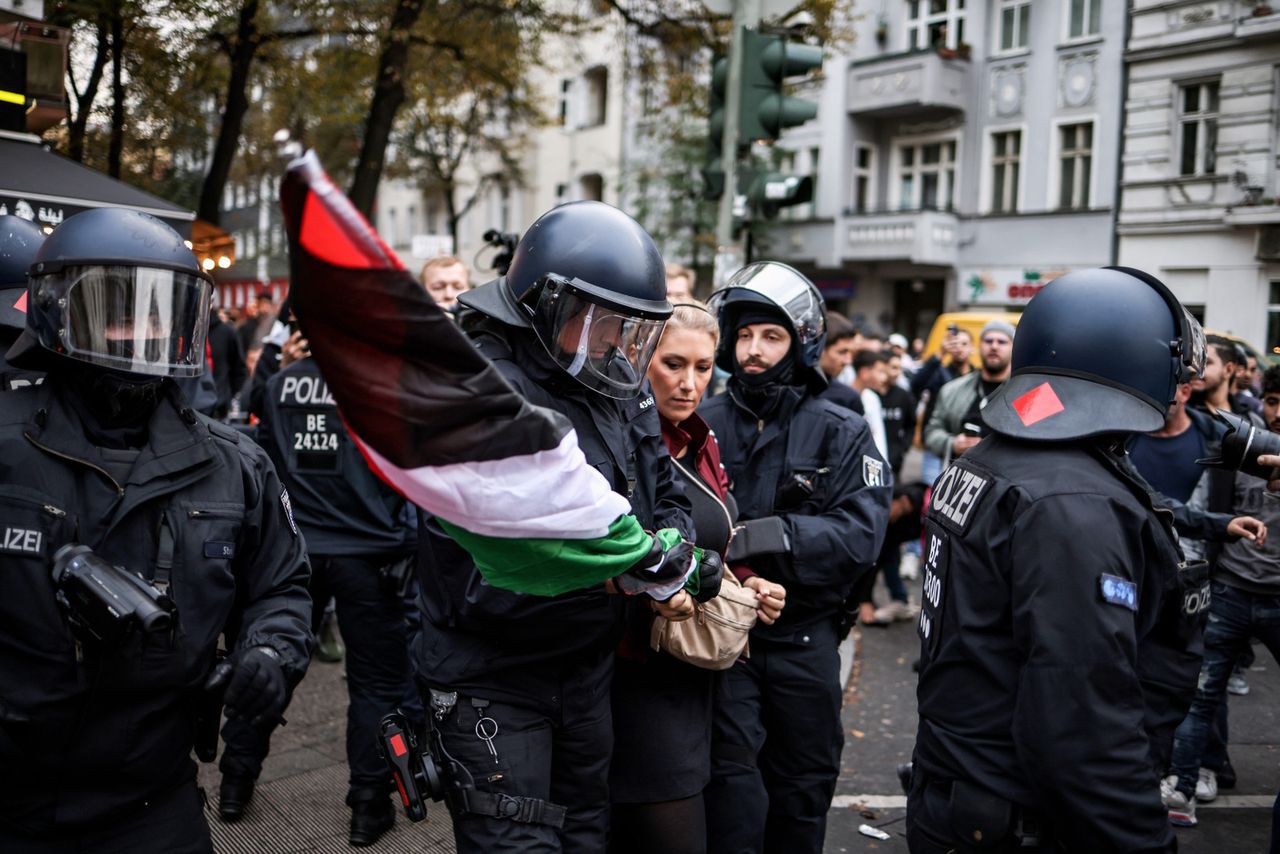 Zamieszki w Berlinie
CLEMENS BILAN