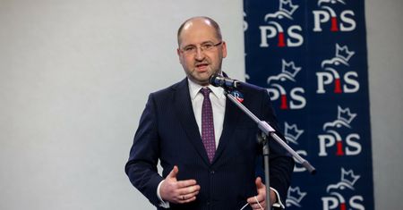 Adam Bielan świętuje. Gowin ma powody do niepokoju