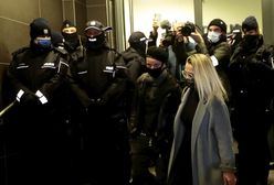 Strajk Kobiet. Nieoficjalnie: dziennikarka usłyszała zarzuty. Stanowisko policji