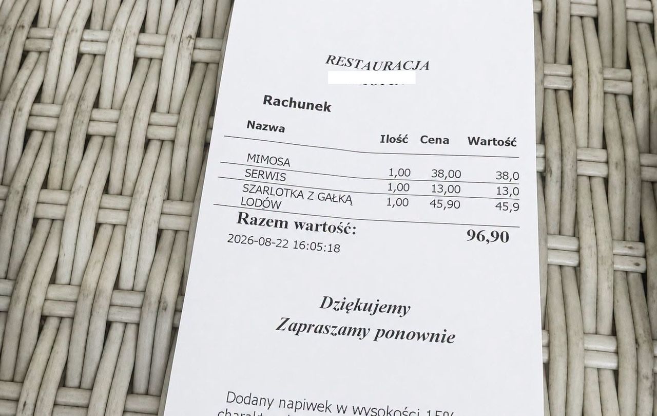 Zamówił w restauracji deser i napój. Doliczono mu 13 zł