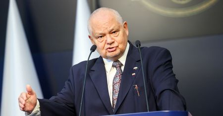 Decyzja ws. stóp w oparach niepewności. Glapiński zabrał głos