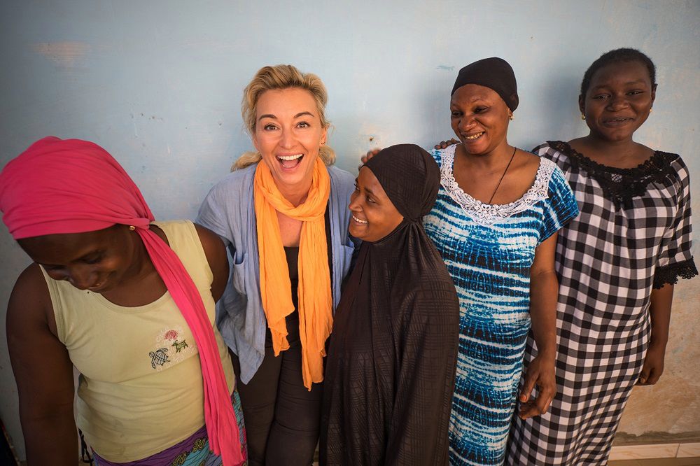 Martyna Wojciechowska stara się wspierać inne kobiety i pokazywać problemy, z którymi na co dzień się zmagają