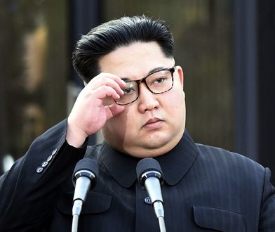 Kim Dzong Un nie śpi. Dziwaczne zwyczaje północnokoreańskiego dyktatora budzą sprzeczne komentarze