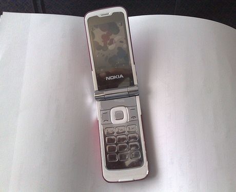 Nokia 7510 Supernova - zdjęcia na żywo