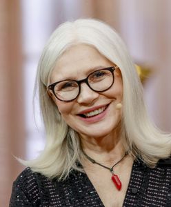 Wróciła do kraju po 40 latach. Kupiła wielkie mieszkanie w Warszawie