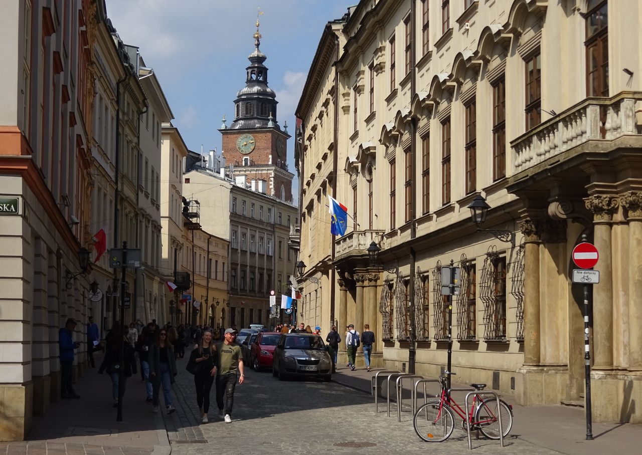 Kraków: To najbardziej poetycka ulica, podobno wciąż pada tu deszcz. Wiecie, o jaką ulicę w Krakowie chodzi?