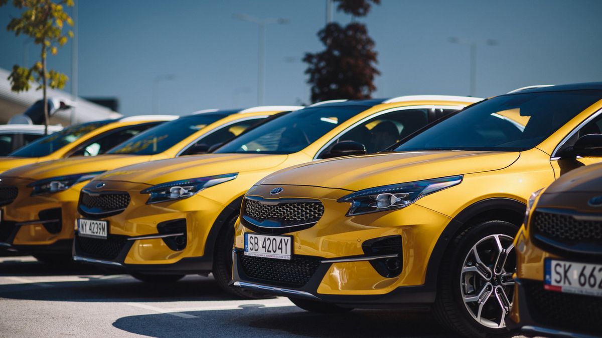 Kia sprzedawała to, co stoi na placu, teraz ma problemy z przekładniami automatycznymi