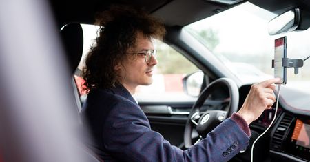 Oto, jak działa aplikacja e-toll do płacenia za autostrady. Tutaj nic nie jest proste