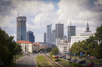 Wojna w Ukrainie spowolni wzrost gospodarczy w Polsce. Zadecydują trzy kluczowe czynniki