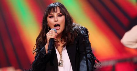 Ewa Farna o sytuacji w Czechach: "Naszym władzom pasuje, żeby kultura milczała"