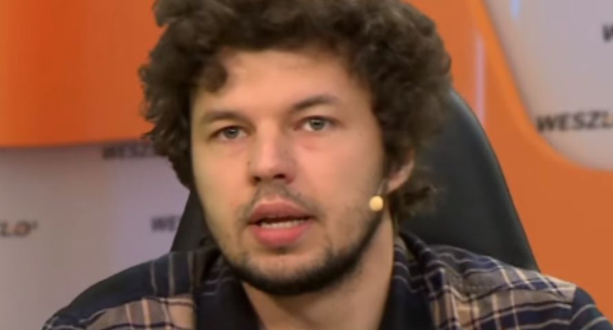 Nowa praca dziennikarza przyłapanego na "podbieraniu" newsów. Nie pisze o sporcie