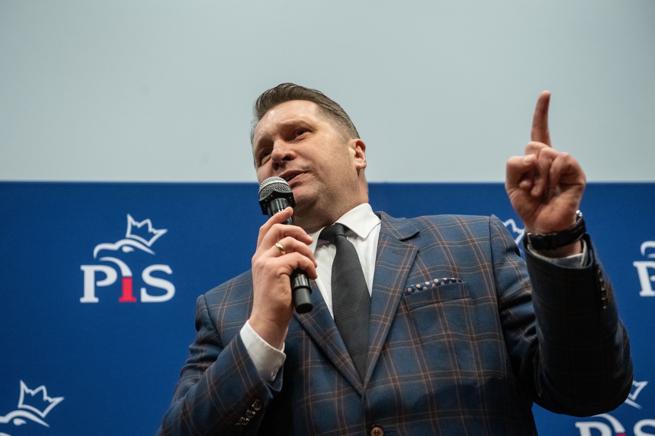 Lublin, 24.02.2024. Poseł PiS Przemysław Czarnek na spotkaniu Wolnych Polaków w Lublinie, 24 bm. (ad) PAP/Wojtek Jargiło