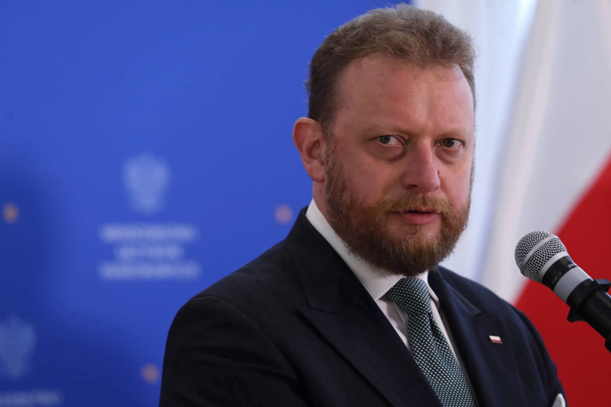 Sondaż : Minister Łukasz Szumowski powinien zostać odwołany? Polacy są podzieleni