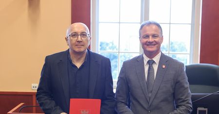 84 tys. zł dla astrologa. Urząd tłumaczy: Nie oceniamy światopoglądów