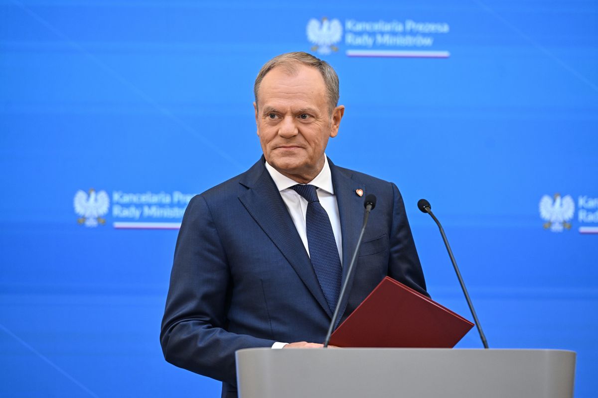 Warszawa, 10.05.2024. Premier Donald Tusk podczas konferencji prasowej dot. rekonstrukcji rządu, 10 bm. w siedzibie KPRM w Warszawie. (jm) PAP/Radek Pietruszka