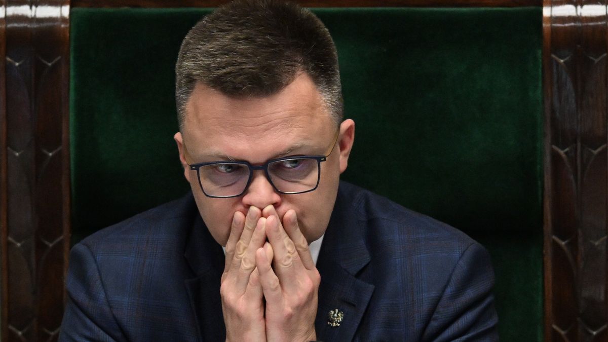 Hołownia powinien pozostać marszałkiem Sejmu? Polacy zdecydowali
