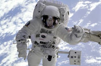 Loty kosmiczne mieszają w głowach astronautów. To nie przesada