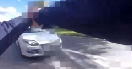 Białystok: Odjechał z przejścia granicznego bez dokumentów. Policjanci zatrzymali go po pościgu