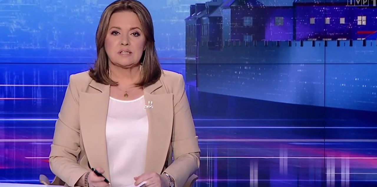 Jedną z twarzy "Wiadomości" TVP jest Danuta Holecka 