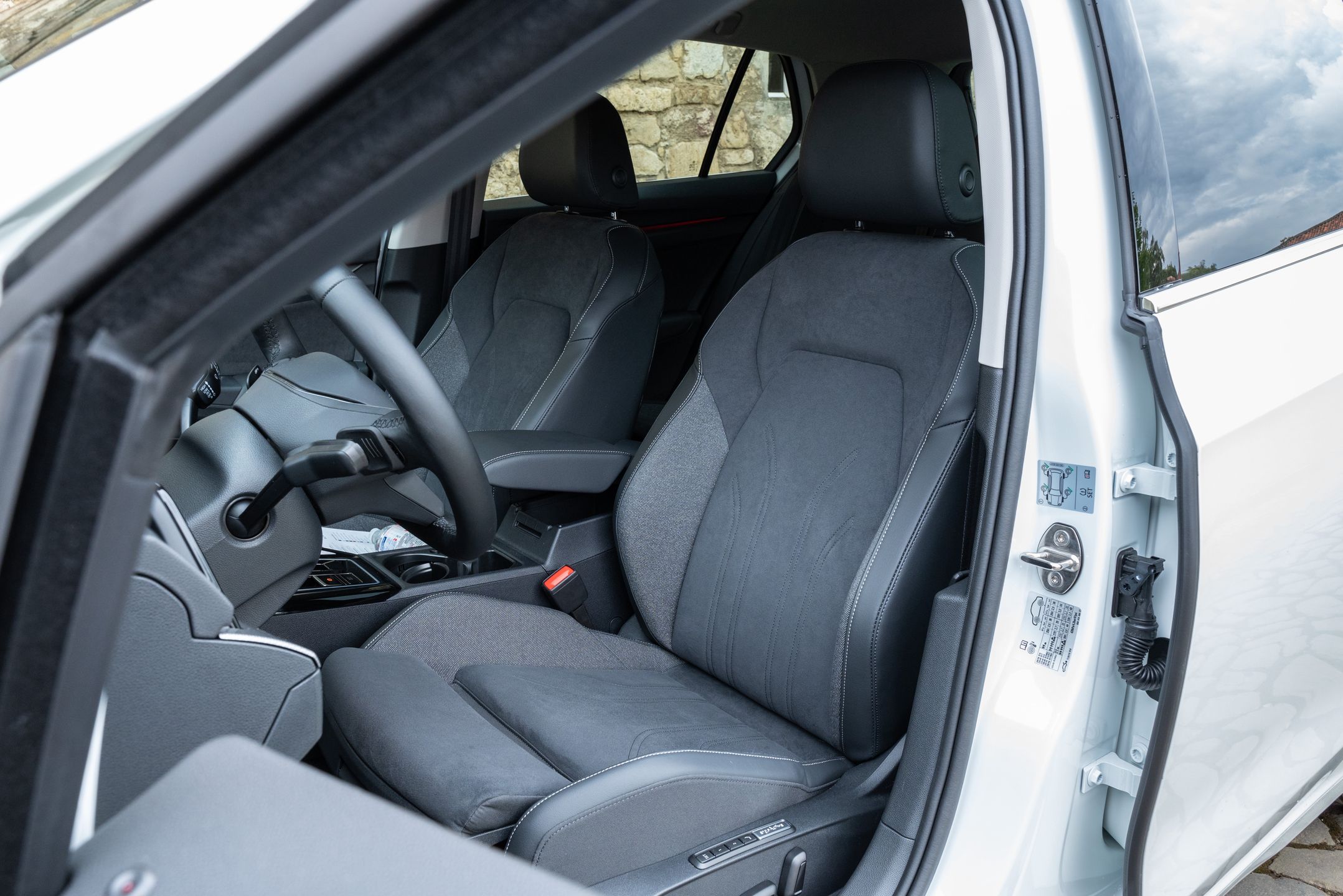 Volkswagen Golf VIII po liftingu