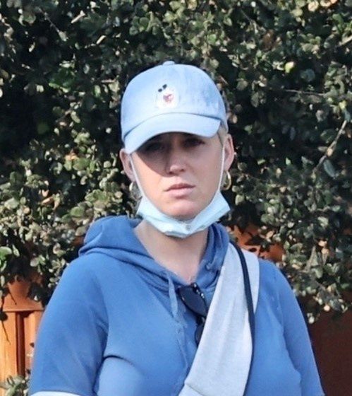 Katy Perry ogląda willę na plaży w Santa Barbara