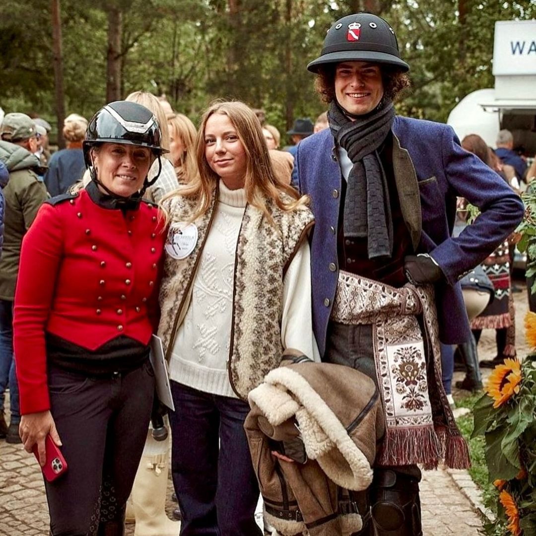 Dzieci księcia Jana Lubomirskiego-Lanckorońskiego na hubertusie