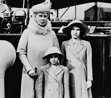 Królowa Maria oraz księżniczki Elżbieta i Małgorzata. Zdjęcie z maja 1939 roku