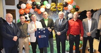 Wyszyny: Zabawa Andrzejkowa i jubileusz Iskry Wyszyny