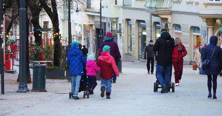 Jedno rozwiązanie podbije serca Polaków? "Nowe 500 plus" [OPINIA]