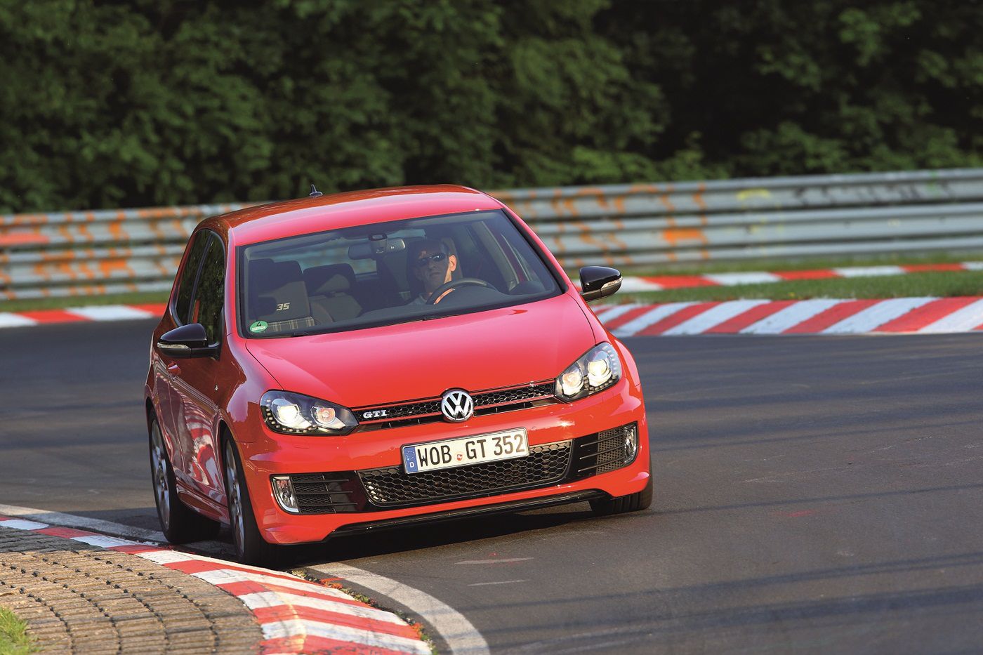 Volkswagen Golf GTI Edition 35