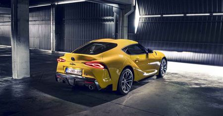 Ekspresowa zmiana koloru bez malowania. Rewolucyjny patent Toyoty