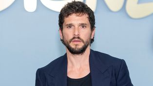 Jon Snow jedzie do Hogwartu. Nagła zmiana w obsadzie serialu