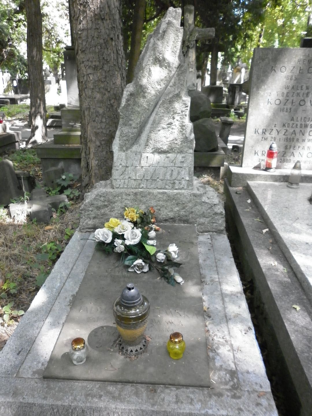 Grób Andrzeja Zawady