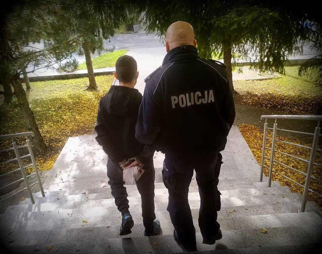 Bydgoszcz: Napadł na kuriera na Wzgórzu Wolności. Grozi mu 20 lat