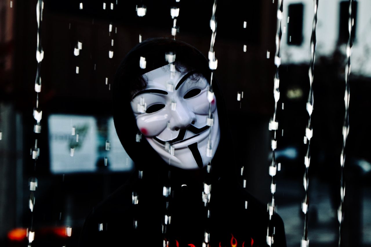 Anonymous z przesłaniem dla Putina. To jeszcze nie koniec - Anonymous mają ważną informację dla Rosji