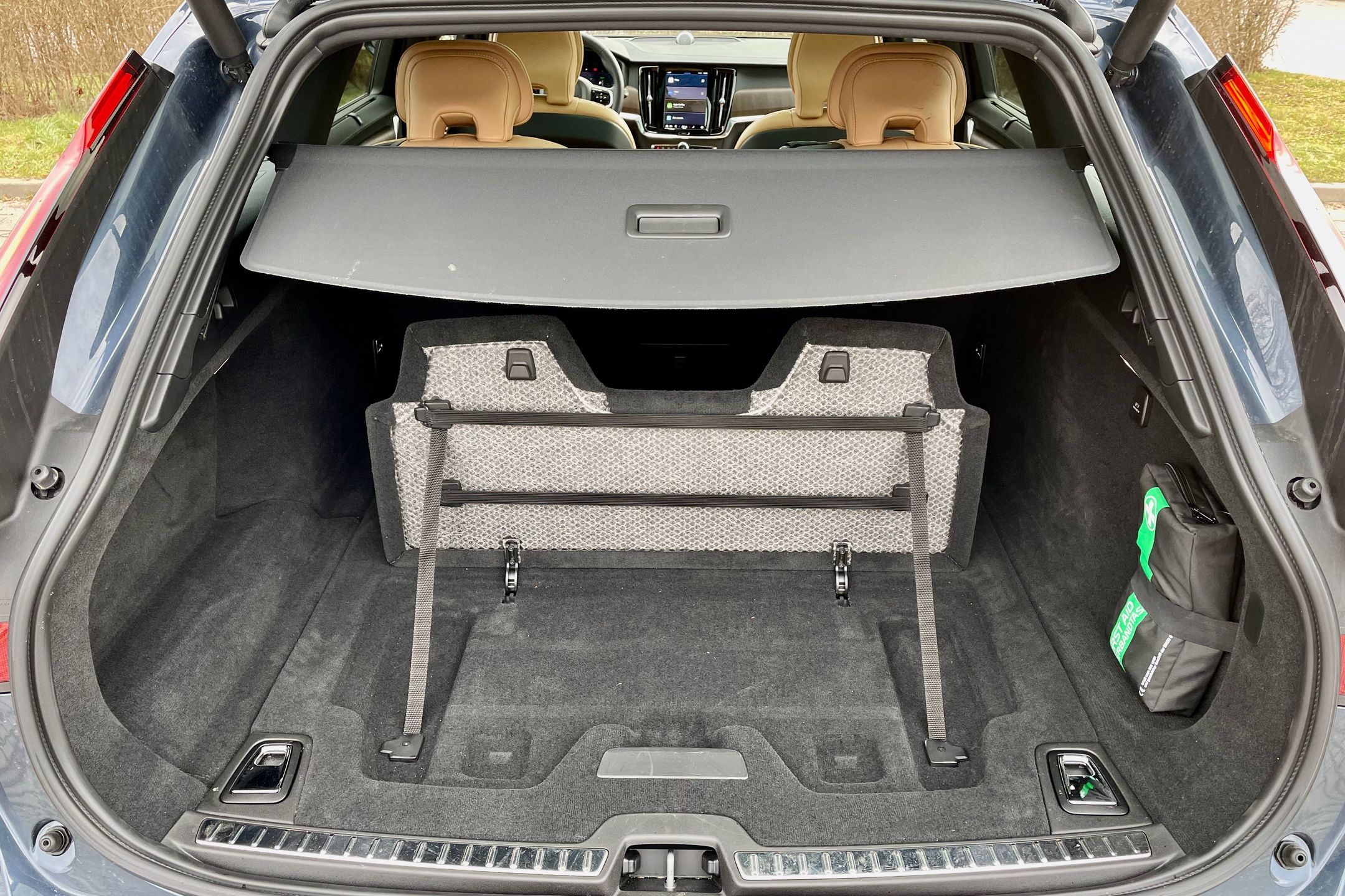 Volvo V90 T8