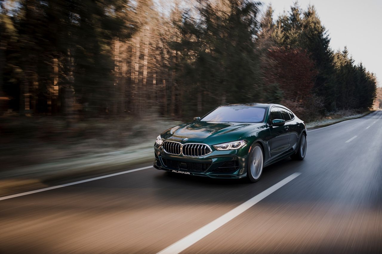 Alpina B8 Gran Coupe to M8 w garniturze. Zmiany nie kończą się na wyglądzie