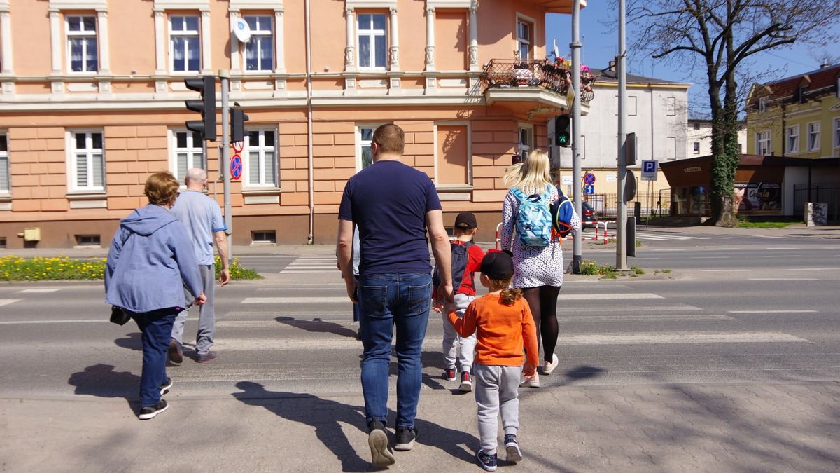 W 2024 roku najniższa pensja wrośnie dwukrotnie 