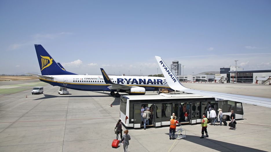 Samolot Ryanair w Alicante 