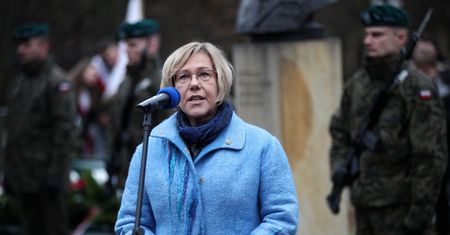 Prof. Horban o małopolskiej kurator. "Powinna zostać zdymisjonowana"