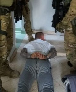 Oleśnica. Sukces służb. Zatrzymano mężczyznę poszukiwanego od 6 lat