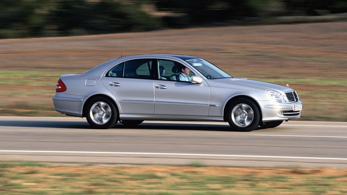 Mercedes-Benz Klasy E (W211)