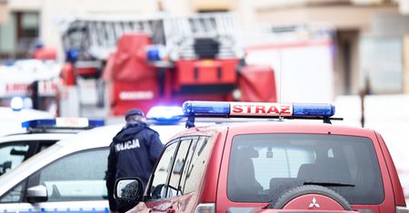 Burze zbierają żniwo. Piorun uderzył w dom, jedna osoba jest ranna