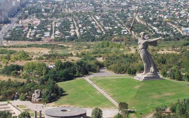 Największe pomniki świata. Korea Północna, Afryka i Mongolia zawstydzają Statuę Wolności 10