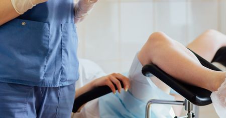 Jest ginekolożką. Mówi, jakie przedmioty znajduje u pacjentek